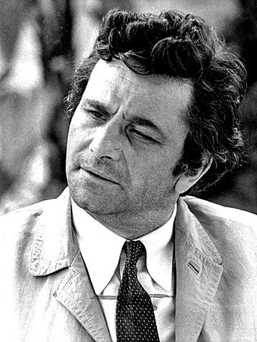 Black and white photograph of Peter Falk as TV character, "Columbo". Columbo Technique for Writers.